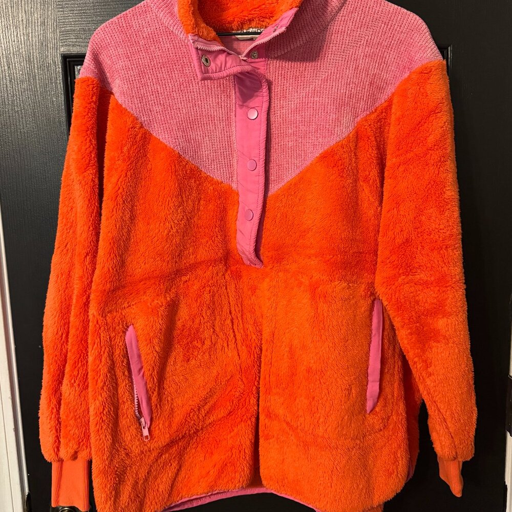 Davi & Dani Womens Oversized Fleece Orange Pink Small